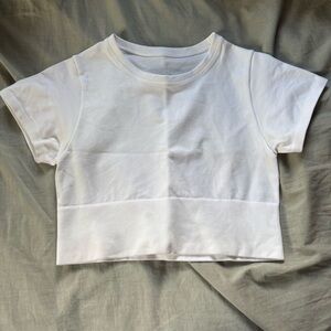 Aerie White Short Sleeve Tee